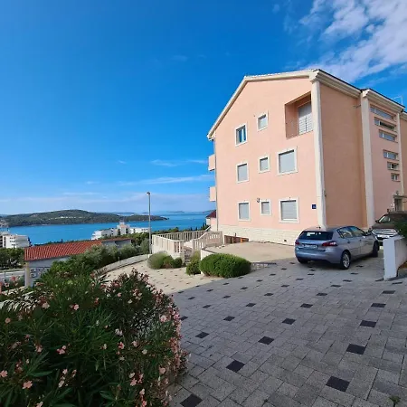 Appartement Luciana *