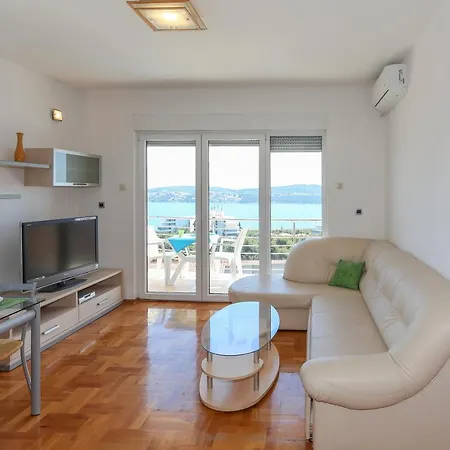 Luciana Apartament Trogir
