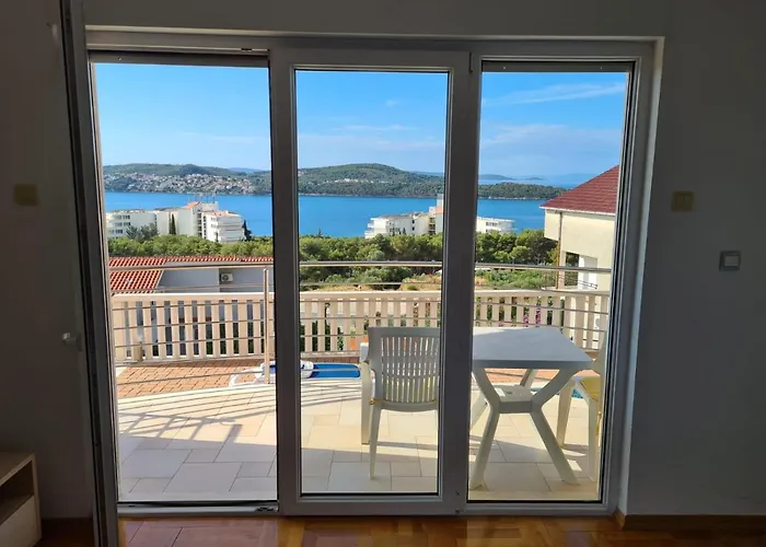 Luciana Apartamento *