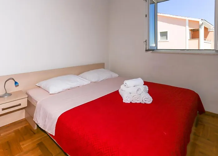 Luciana Apartamento *