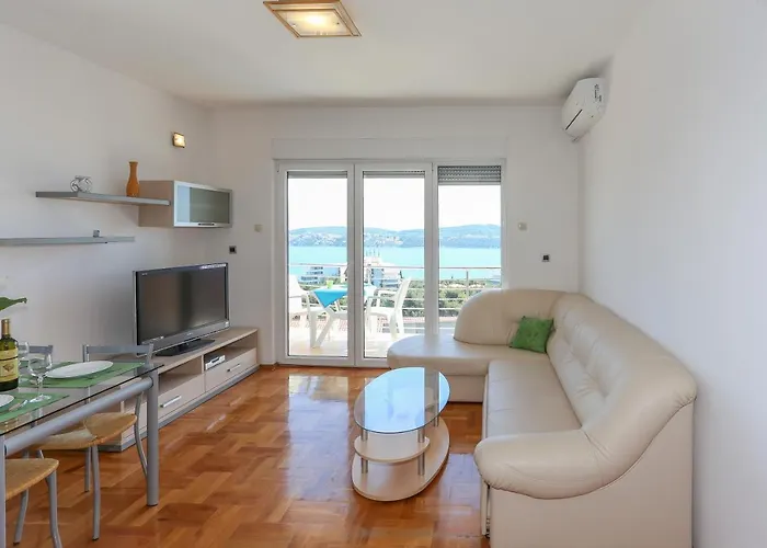 Luciana Apartmán Trogir